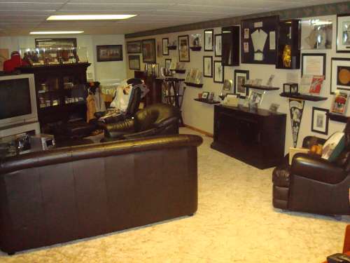 Mike Ellis Display New 6